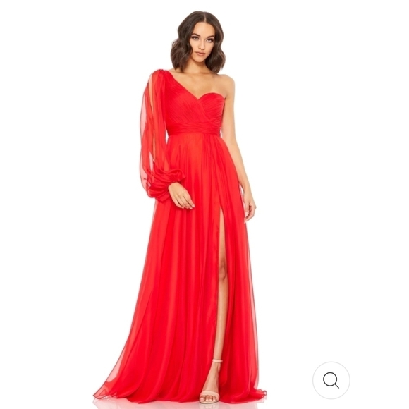 Mac Duggal Dresses & Skirts - Mac Duggal FLOWY ONE SLEEVE CHIFFON GOWN size 8 NWT (#48)